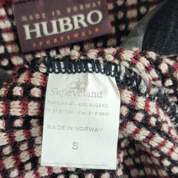 Skjaeveland Hubro Sweater Mens Small Black White Red 100% Wool Norwegian 1/4 Zip - Picture 14 of 15